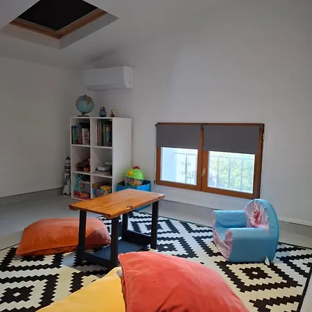 Sigis House 펜션 *